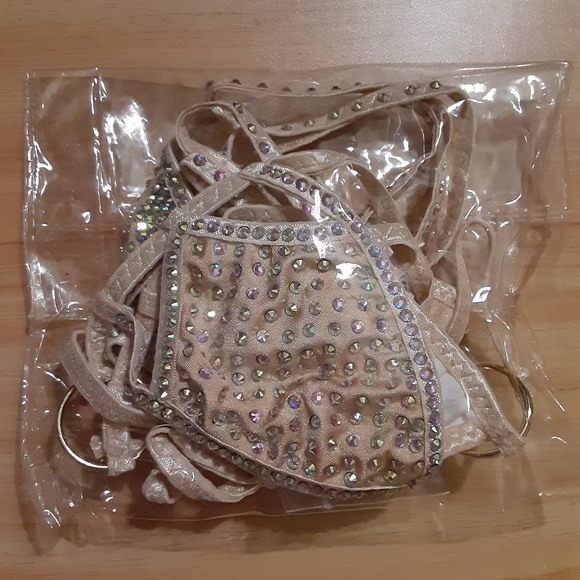 STUNNING Beige Bikini Set - Picture 3 of 9